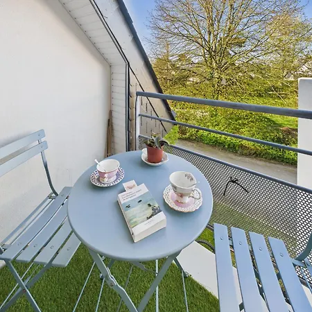 Apartman Bel Avec Balcon Pour 3 Personnes *